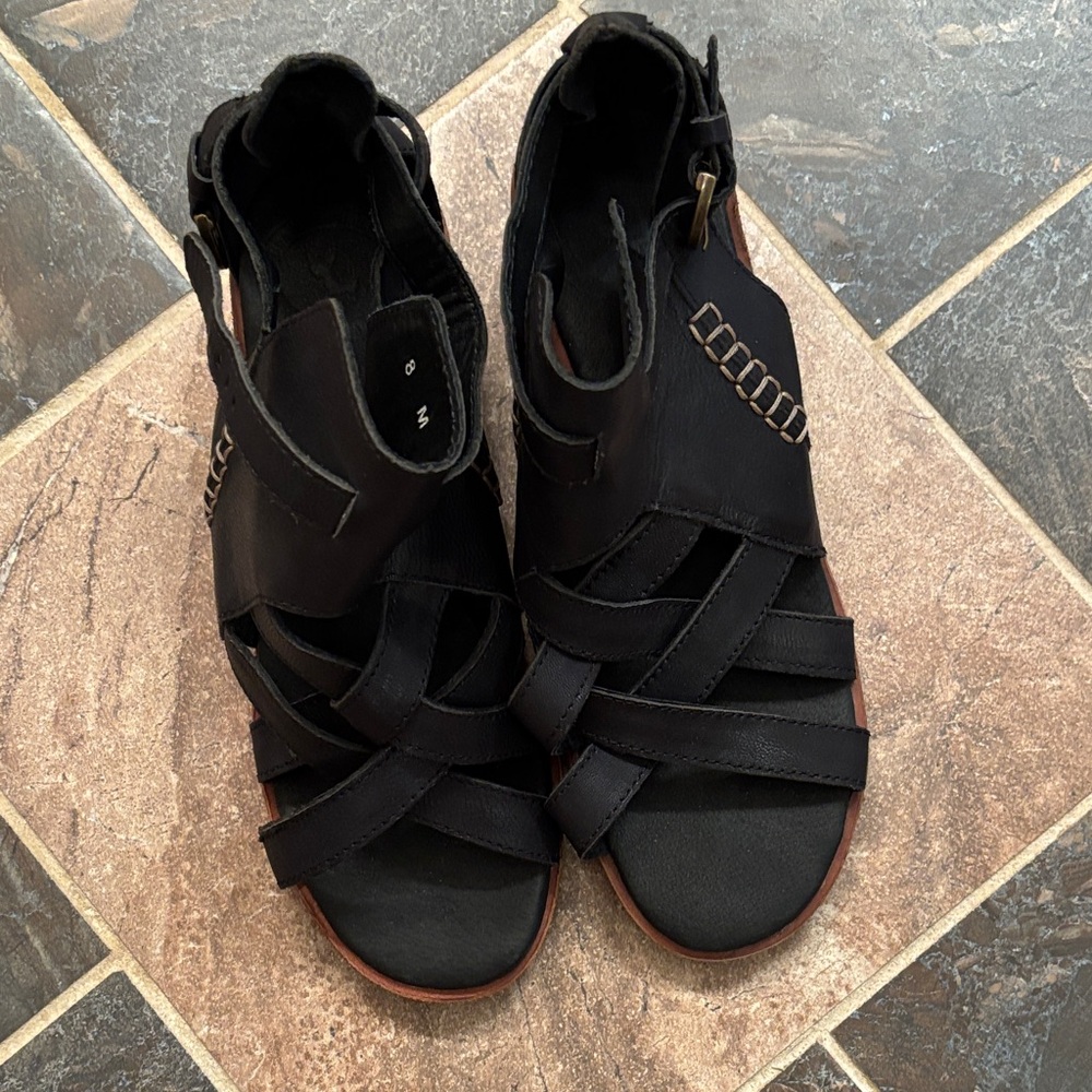 GeeWawa  Black Women's leather  Sandals